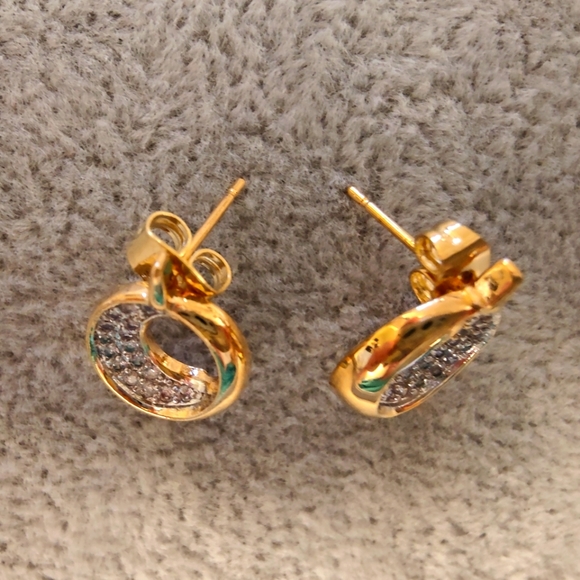 Jewelry Set - Picture 5 of 8